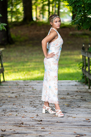 LCW_1052