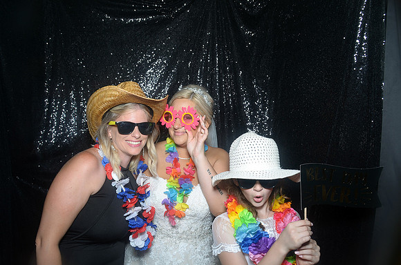 20210821_195600_930_3600.